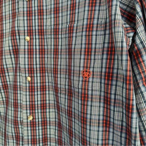 Size L Ariat Pro Mens Red White Blue Plaid Button Down Shirt - Picture 4 of 7